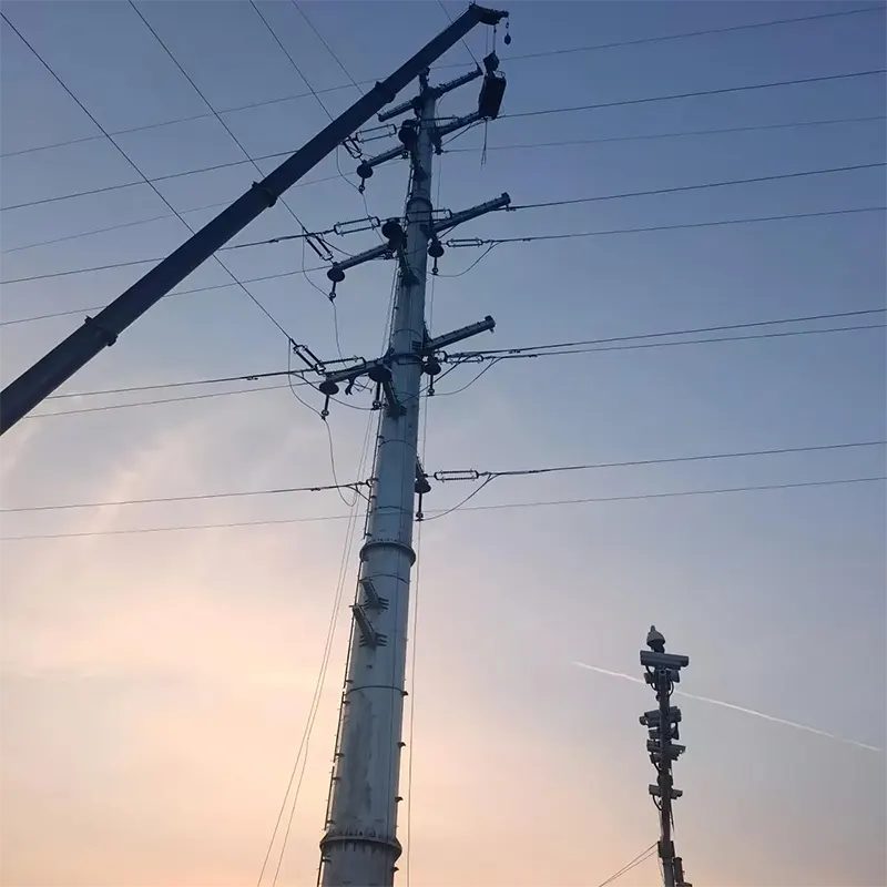 220-kV-Stromübertragungsrohrturm